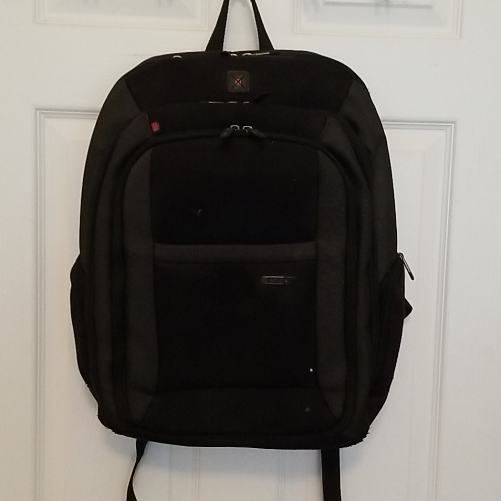 Black Solo backpack